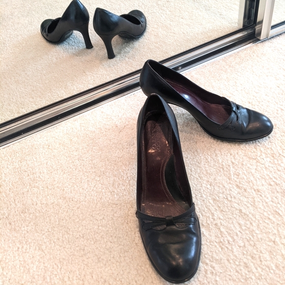Franco Sarto black leather pumps - Picture 1 of 6